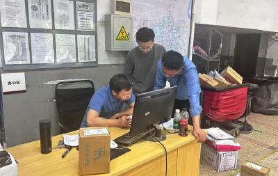 崇阳县交通物流事业发展中心开展“五一”节前邮政快递业安全检查