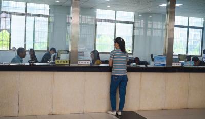 网上买卖减肥产品双“受害”  崇阳县人民法院千里诉讼高效解纷促“两欢”