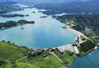 桃溪夜读 | 第117期《青山湖》：绿水青山带笑颜——湖北崇阳青山国家湿地公园掠影