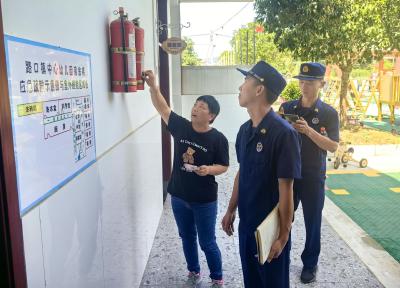 崇阳县路口镇：拧紧“安全阀” 护航“开学季”