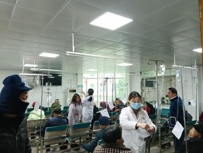 崇阳：“医”线坚守   护佑健康