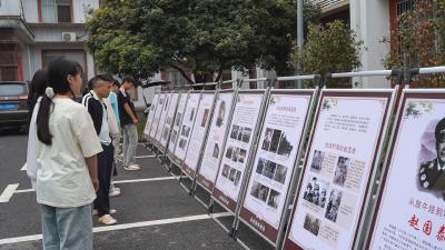 崇阳：“流动图书角”让阅读“零距离”