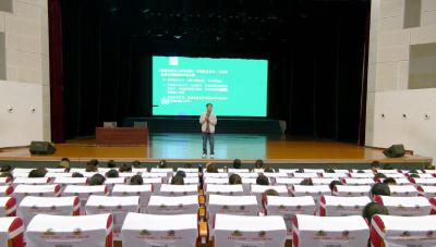 崇阳县2025年社会工作者能力提升培训班开班