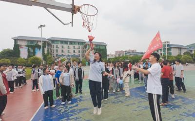 花式解压！崇阳一中心理游园会为高三学子注入“心”动力