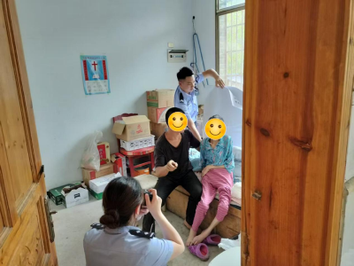 崇阳公安：上门办证解难题   贴心服务暖民心