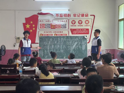 崇阳县青山镇：“扫黄打非” 筑牢青少年文化安全线