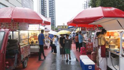 崇阳“五色牌”巧解治理难题：“烟火气”与“秩序美”的双向奔赴
