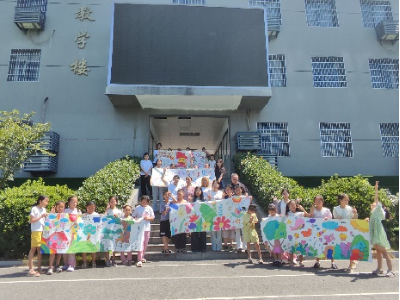 崇阳：从“中国好人”到大学生志愿者  多方联动为乡村儿童铺展艺术画卷