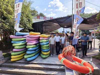 省文旅厅检查组深入崇阳文旅企业开展暑期和汛期安全督查