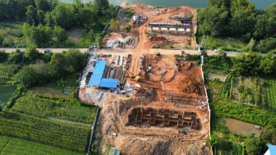 【聚焦重点项目建设】崇阳：高温下的坚守   白泉大桥建设跑出“加速度”