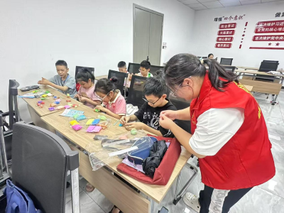 “官方带娃”暖民心！ 崇阳县天城镇托管班托起快乐暑假