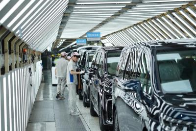 每118秒下线一辆岚图汽车，“金鼻子”每年闻超500台车