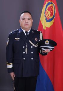 做一个让大家放心的人——“钉子警察”周劲松以生命践行诺言