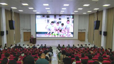 集体“充电”！崇阳县开展2025年暑假教师专业能力提升集训