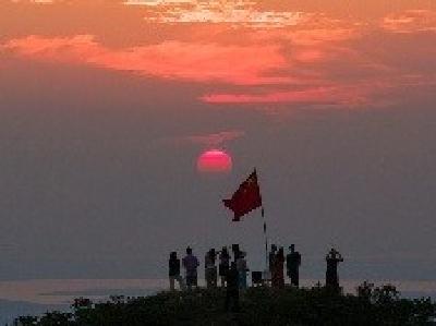 海报丨咸宁崇阳：离离暑云散 袅袅凉风起