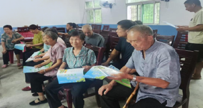 崇阳县金塘镇卫生院：进村入户送健康  暖心服务零距离