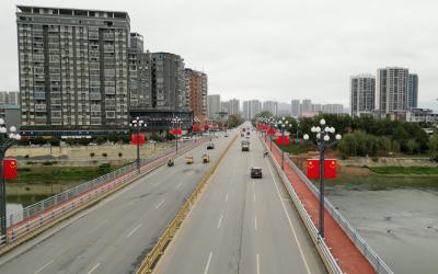 氛围感拉满！1666面国旗点亮崇阳