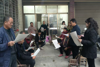 干部跑腿入户 服务上线惠民  崇阳县肖岭乡全面推广“三资平台”