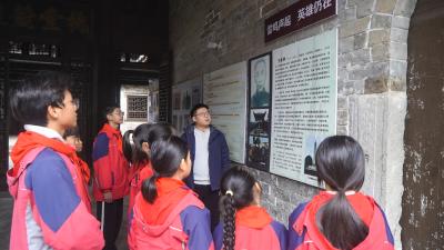 崇阳县青山中学：让“三大精神”在青春课堂上“活”起来