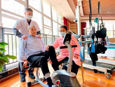 托起民生温度 让失能生活“有尊严”——荆门长护险试点工作成果盘点 