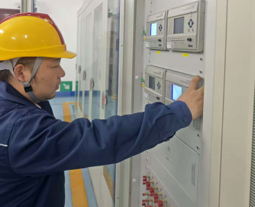 智能顺控破巡检难题  国网崇阳县供电公司高效处置变电站故障