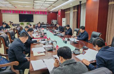 崇阳县政府与县总工会联席会议召开