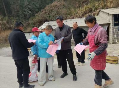 崇阳县白霓镇：拧紧冬季 “防火阀”   筑牢屏障护家园