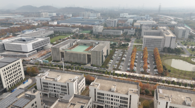 崇阳：“强企计划”破解山区引才兴业难题