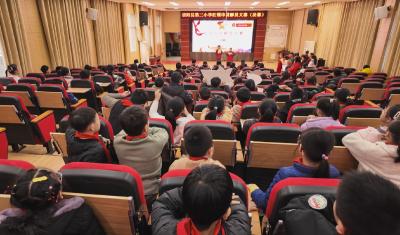 崇阳二小：“红领巾”讲红色故事