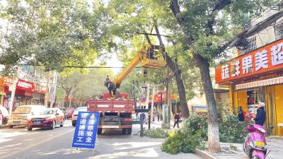 崇阳：“剪”出新空间   “亮”出营商好环境