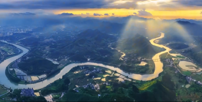 AI看崇阳 | 山水崇阳  一城青绿