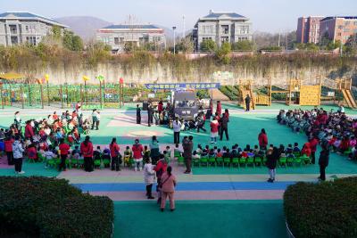 咸宁崇阳：警徽映童心  安全伴成长