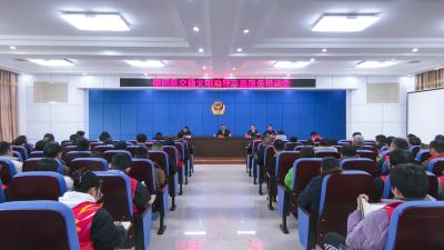 2月7日起，崇阳1200余名交通劝导志愿者“上岗”