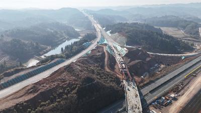 【聚焦重点项目建设】抢先看！通修高速崇阳段预计9月底可实现全线通车