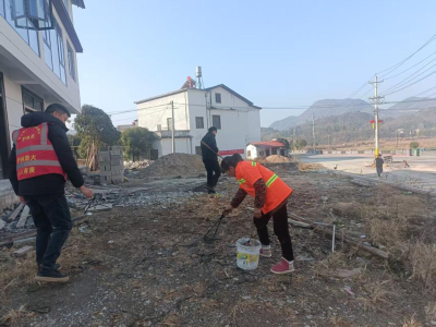 崇阳县金塘镇：人人参与齐发力   清洁家园迎新春