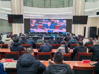 崇阳县收听收看全市低温雨雪冰冻灾害防范应对视频调度会议