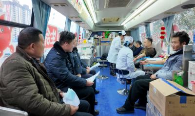 崇阳：热血暖寒冬