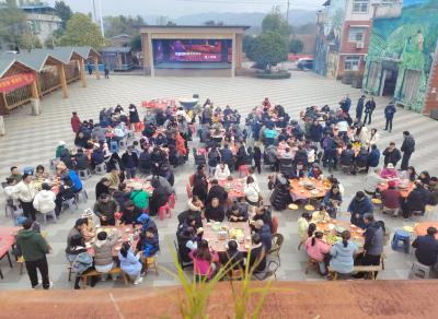 享民俗品年味  崇阳县白霓镇油市村年猪宴开席啦！