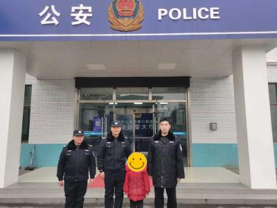 崇阳：寒冬腊月 有“警”真暖