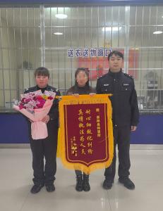 崇阳公安真情调解解民忧