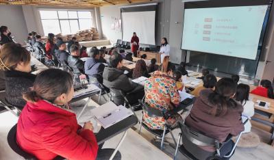 从30％到66％，崇阳这所培训学校架起家门口的“就业桥”