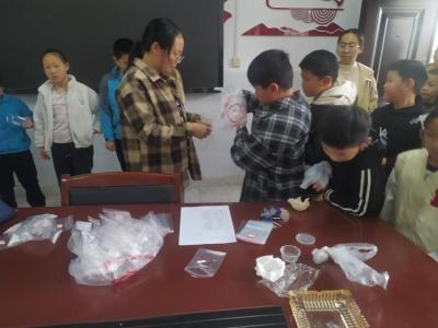 崇阳县启动2026年碘缺乏病监测工作