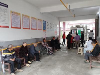 崇阳县路口镇卫生院：开展爱国卫生运动  筑牢全民健康屏障