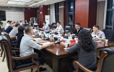 县委常委会（扩大）会议召开：以赛事热度激活发展动能 