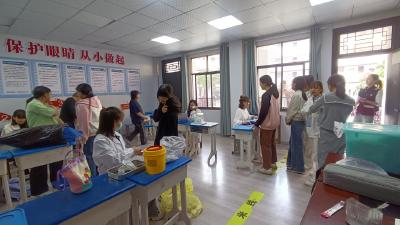 护航花季健康！崇阳县将HPV疫苗免费接种送进校园