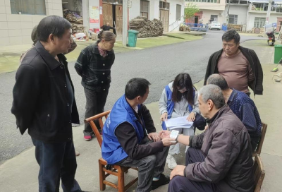 从“留不住”到“不想走”——崇阳高枧乡这样留住大学生村医