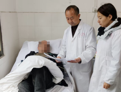 崇阳县金塘镇卫生院静脉溶栓成功抢救急性心肌梗死患者