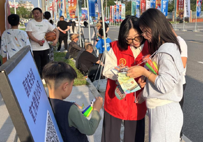 崇阳：税心护绿茵  志愿助“楚超”