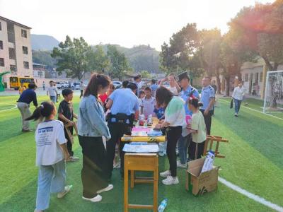 崇阳县金塘镇：禁毒宣传进校园  护航青春不“毒”行