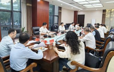 徐望主持召开崇阳县集中整治群众身边不正之风和腐败问题工作推进会暨民生领域重点信访工作会